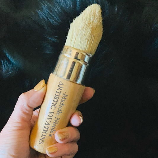Pointed Tip Ergonomical Brush - Michelle Nicole's ARTiSTiC ViVATiONS